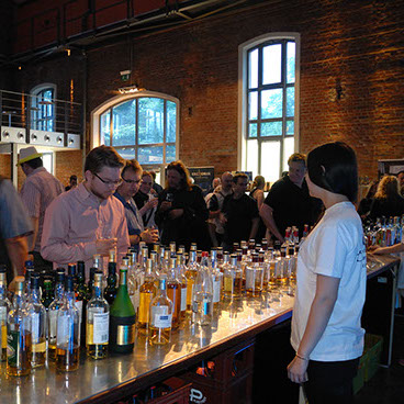 Grosse Auswahl an Whiskys bei der Open Whisky